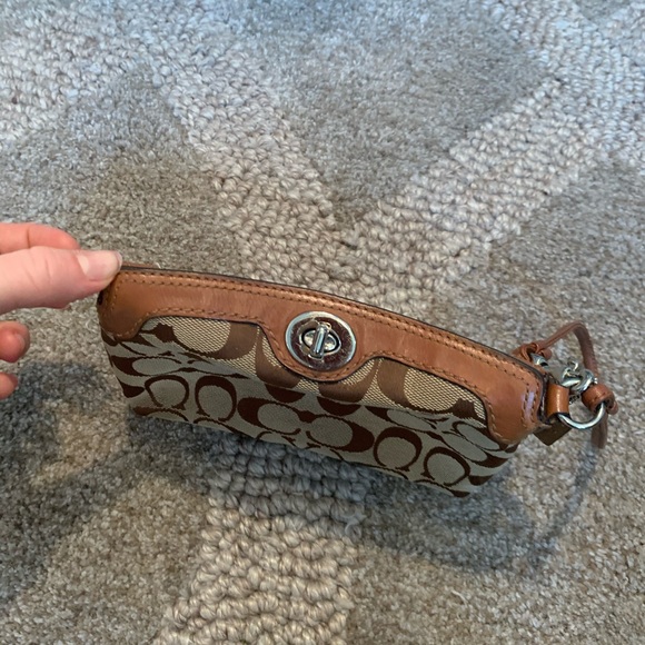 Authentic Coach Wristlet - Picture 3 of 8